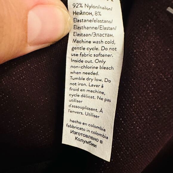 Spanx Women's Burgundy Solid Stretch Jeggings Pants Size Small NWT - Picture 3 of 5